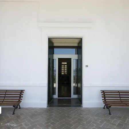 Leone Maggio Apartment Castrignano del Capo